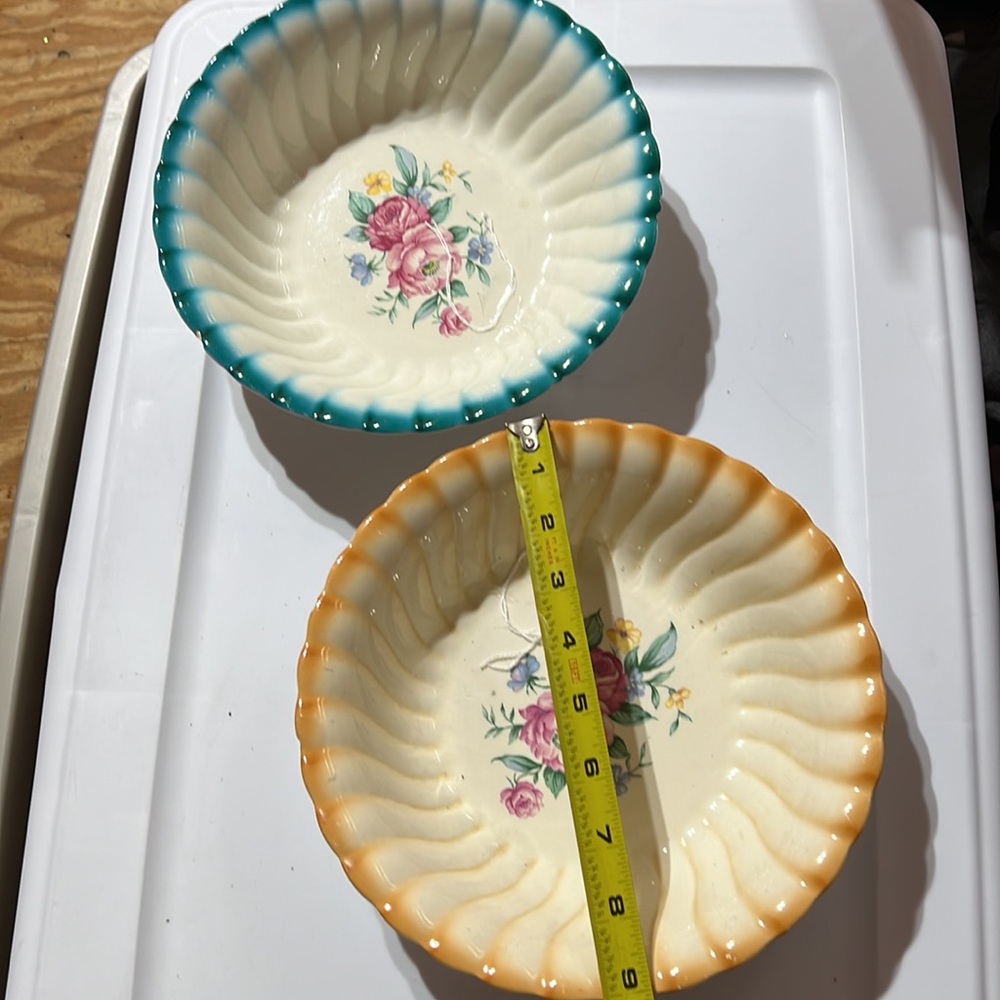 Vintage Homer Laughlin Serving Bowls (2) - Picture 2 of 5